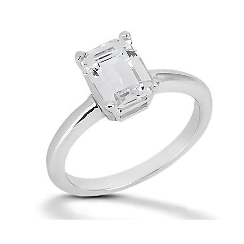 1.50 Carati. Anello Solitario Da Donna Con Naturale Diamante Taglio Smeraldo