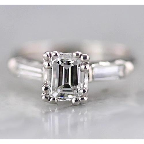 1.60 Carati Smeraldo Naturale Diamante 3 Pietre Anello Baguette Oro Bianco 14K