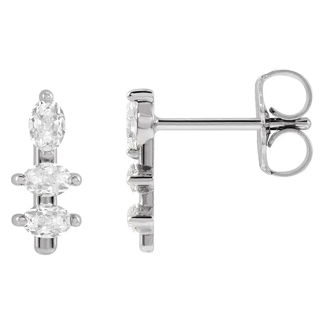 Cuscino Antico Diamante anello in Oro 14 Carati Bianco – vista frontale