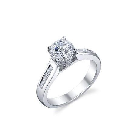 Anello Anniversario Con Scintillante Principessa E Genuino Diamante Rotondo Da 2.50 Carati