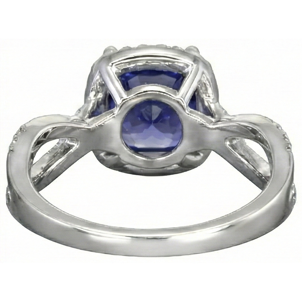 Anello Cuscino Tanzanite Blu E Diamante 5.50 Carati Oro Bianco 14K