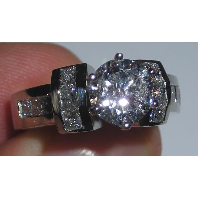 Anello Di Fidanzamento Con Vero Diamante 2.71 Carati Principessa E Oro Bianco Rotondo 14K