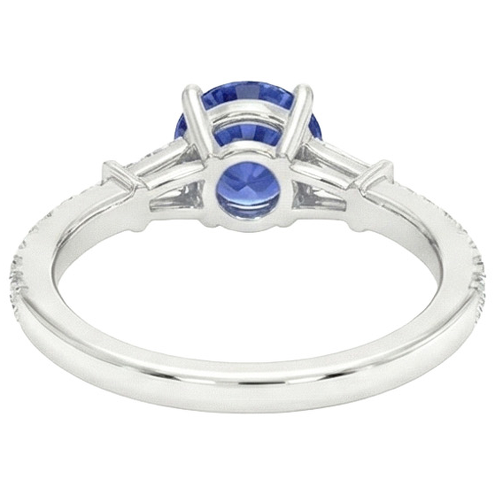 Anello Di Fidanzamento In Oro Con Diamante Zaffiro Blu Con Baguette 3 Carati