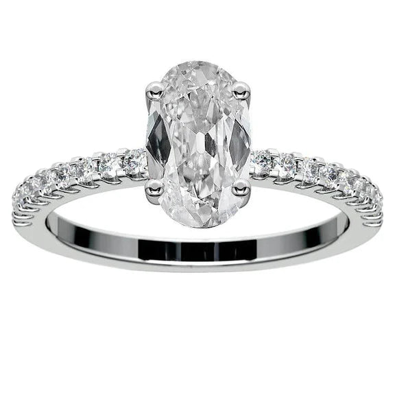Anello Di Fidanzamento Rotondo Con Vero Diamante Vecchio Minatore Ovale. Set Di 4 Punte. 7 Carati