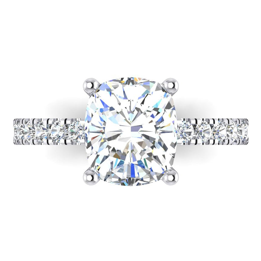 Anello Di Vero Diamanti A Cuscino Con Pietre Laterali