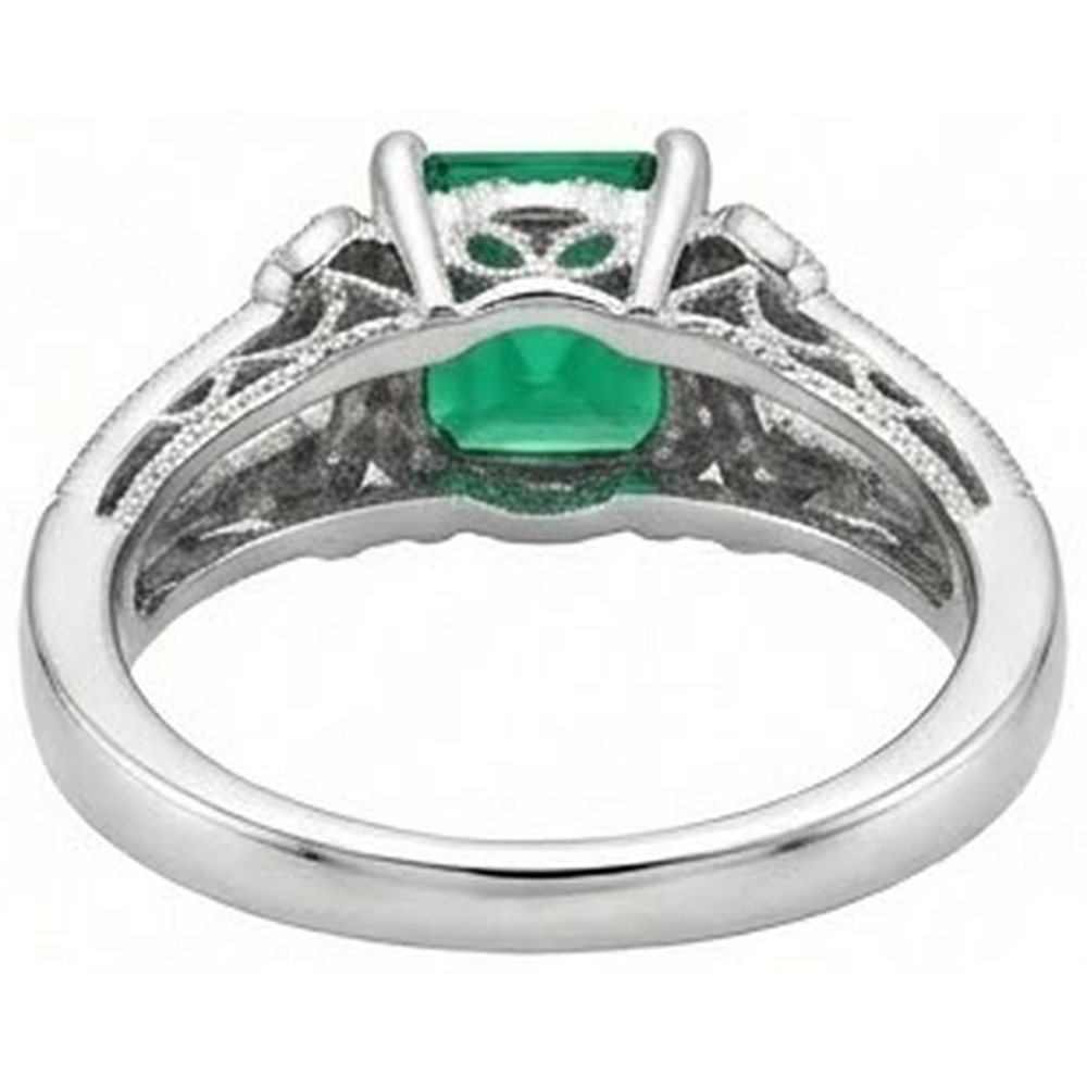 Anello In Oro Bianco Con Diamanti Con Verde Smeraldo Taglio Principessa Da 6 Ct