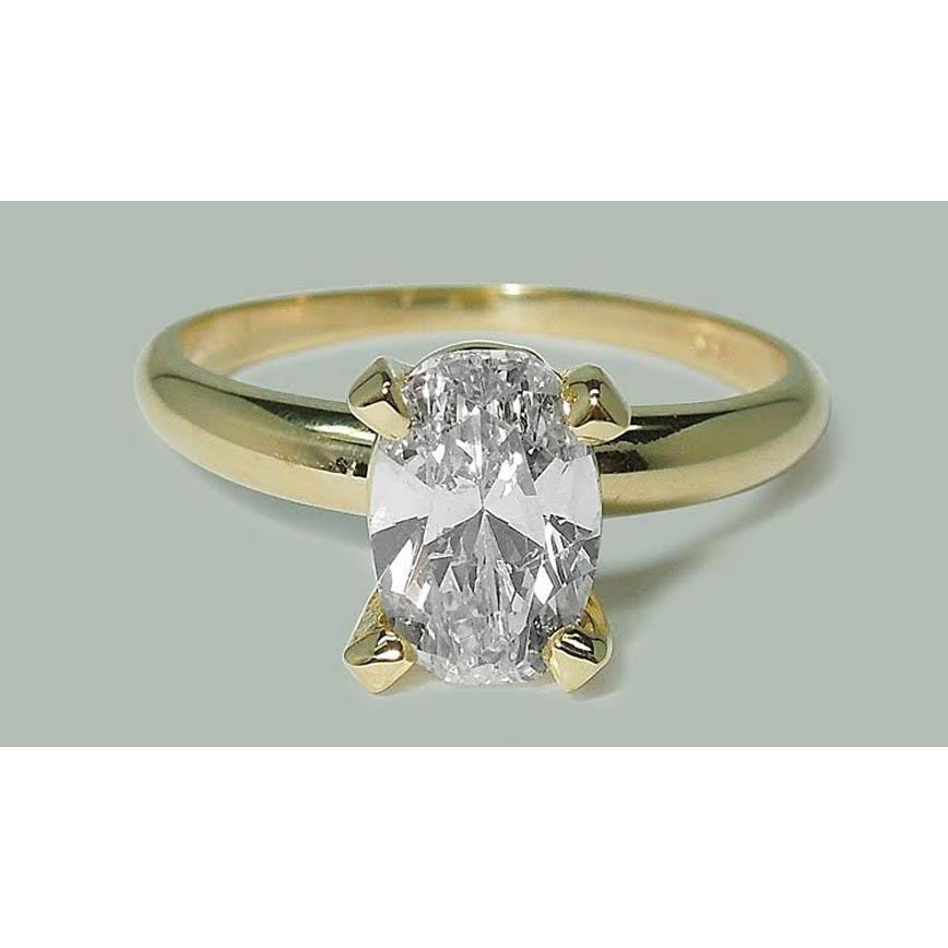 Anello Solitario Con Vero Diamante Ovale Da 1.5 Carati In Oro Giallo 14K