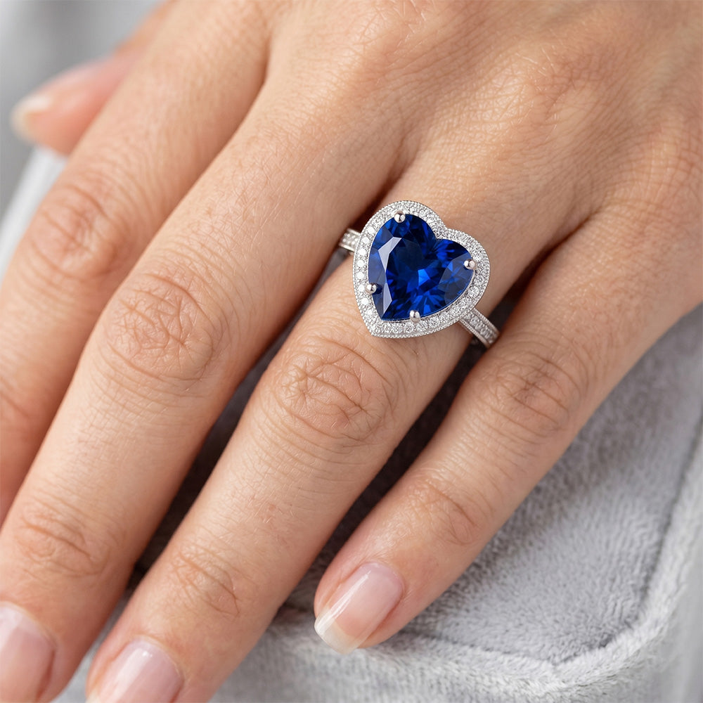 Anello a forma di cuore con zaffiro blu dello Sri Lanka e diamante 7,75 carati WG 14K
