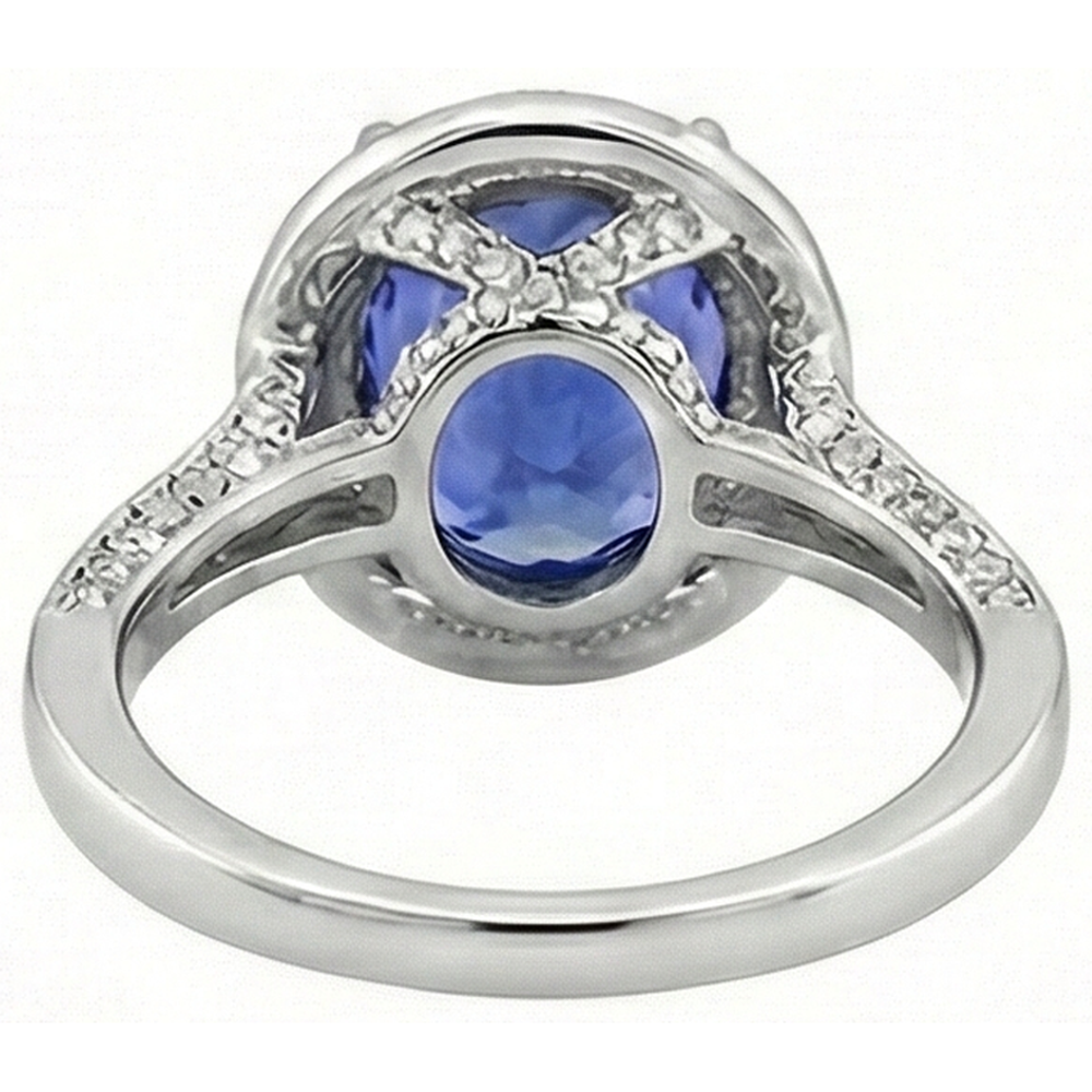 Anello con diamante tanzanite da 4.50 carati con montatura ovale con alone