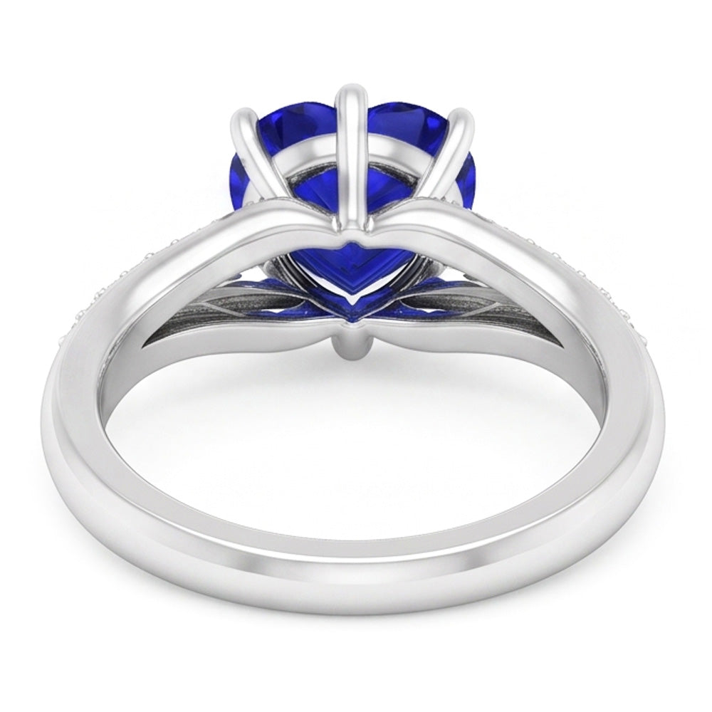 Anello con pietre preziose Zaffiro di Ceylon. pavé di diamanti. gambo diviso 3.50 carati