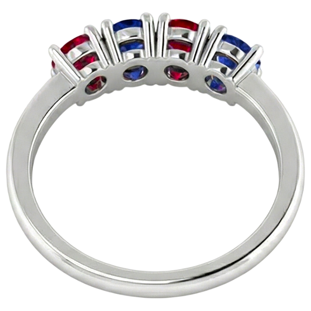 Anello con rubino e zaffiro a fascia 0.80 carati con montatura a griffe in oro bianco 14K