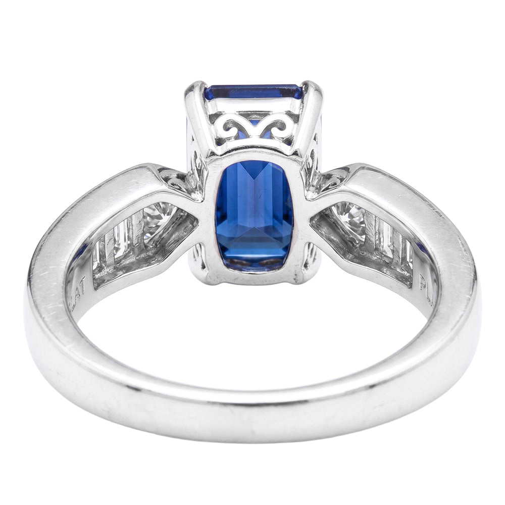 Anello con zaffiro blu pietra preziosa Trilioni e baguette accentate 3.50 carati