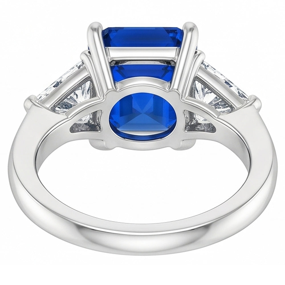 Anello da trilioni di diamanti e zaffiro blu intenso con gambo affusolato 2.50 carati