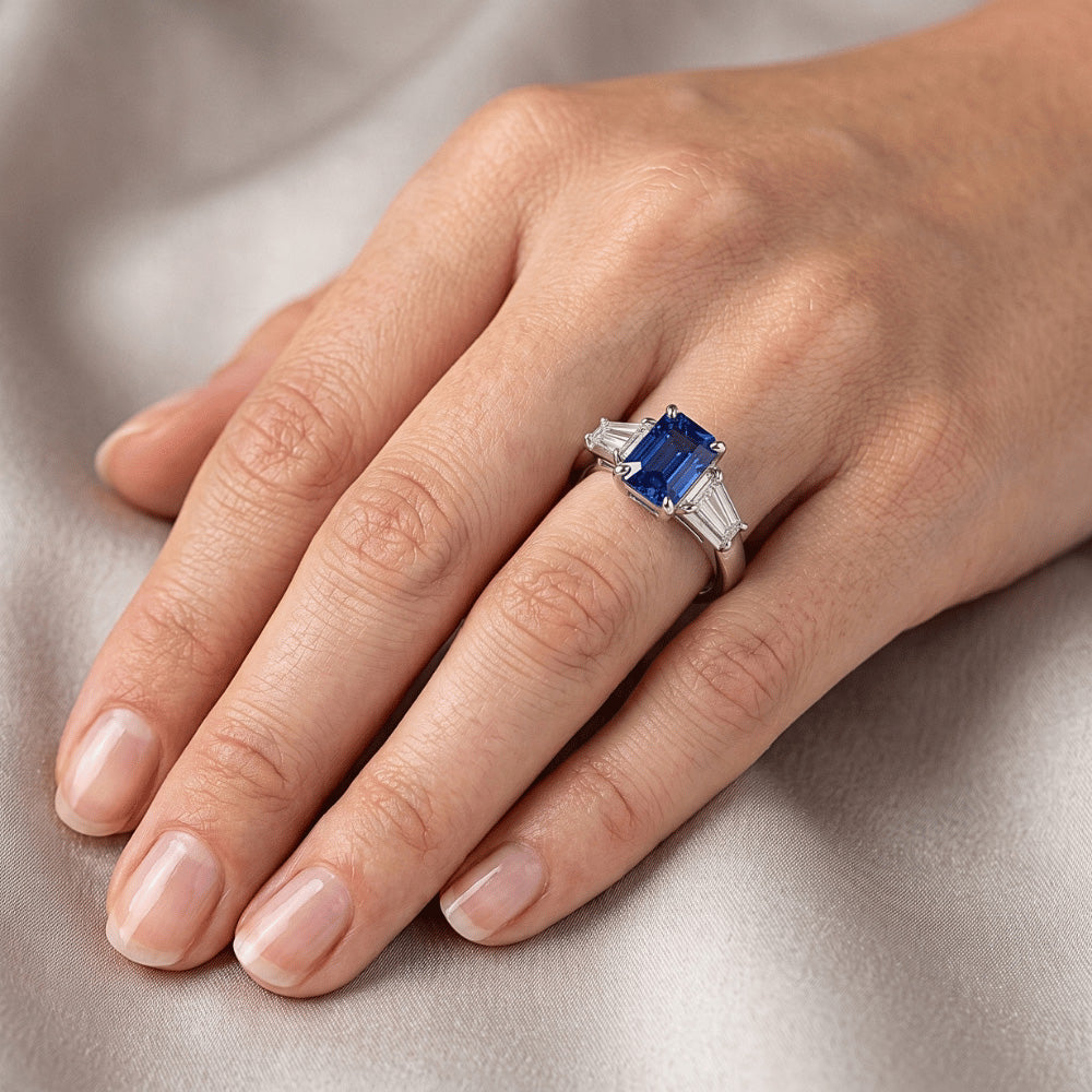 Anello di Fidanzamento Con Smeraldo Blu Zaffiro Oro 14K