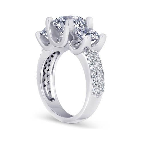 Anello di fidanzamento con pavé di diamanti. oro bianco 4.11 carati. 14 carati - harrychadent.it