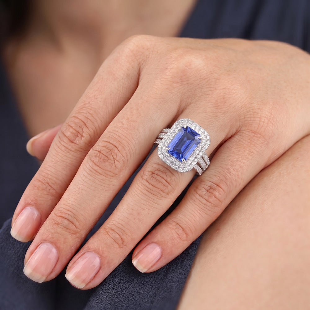 Anello di fidanzamento con doppio alone zaffiro radiante 6 carati diamanti