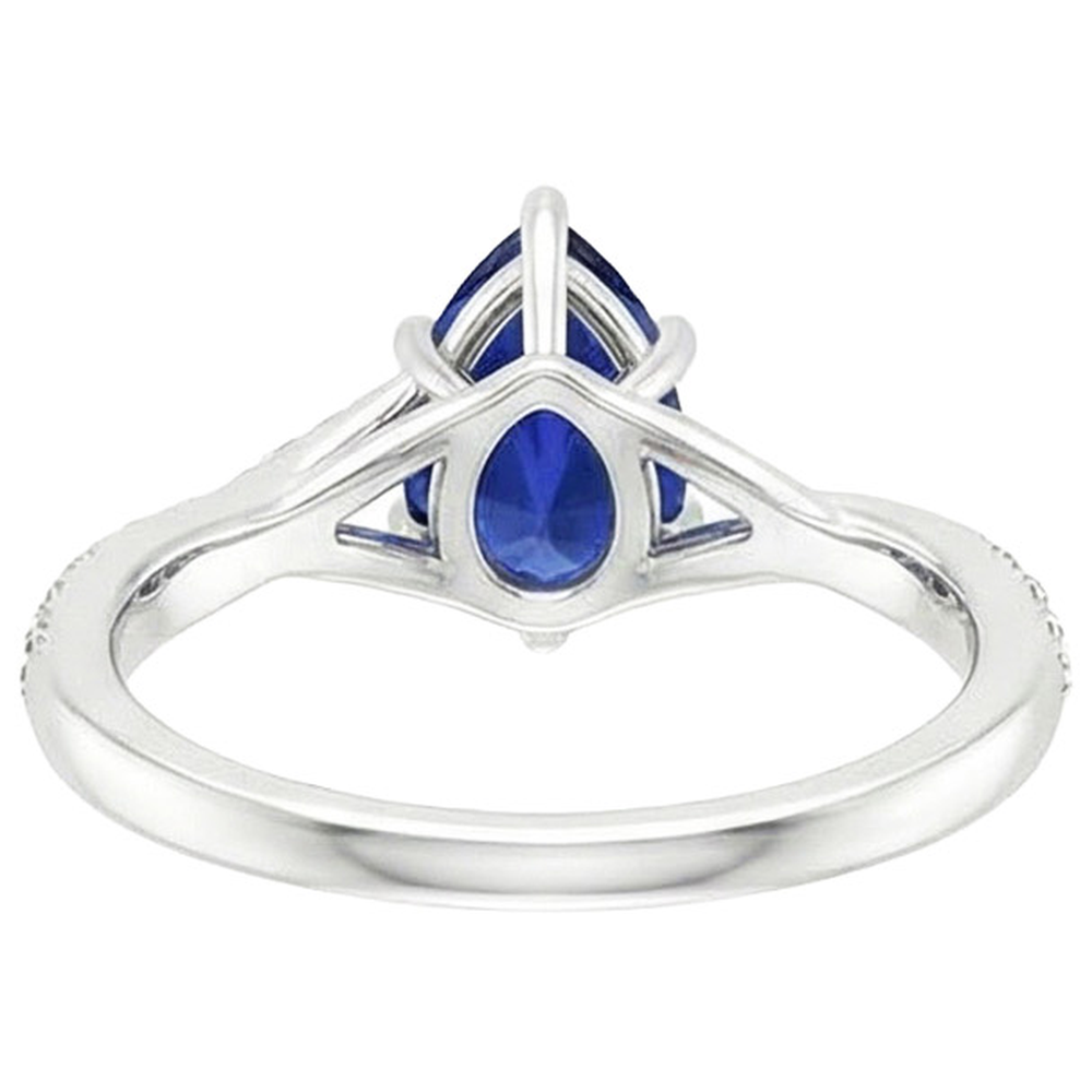 vero pear diamante 3.25carati anello dettaglio ravvicinato