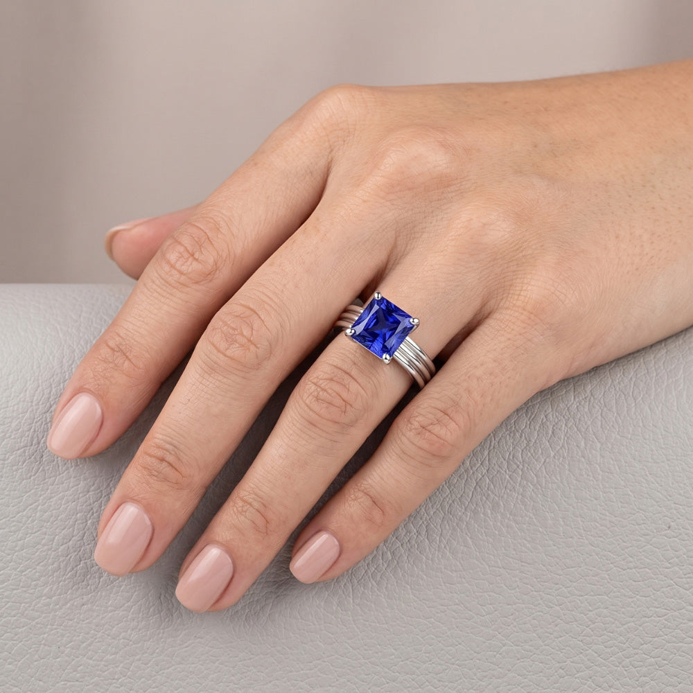 Anello di fidanzamento solitario radiante da 1.50 carati in oro con zaffiro di Ceylon 14K