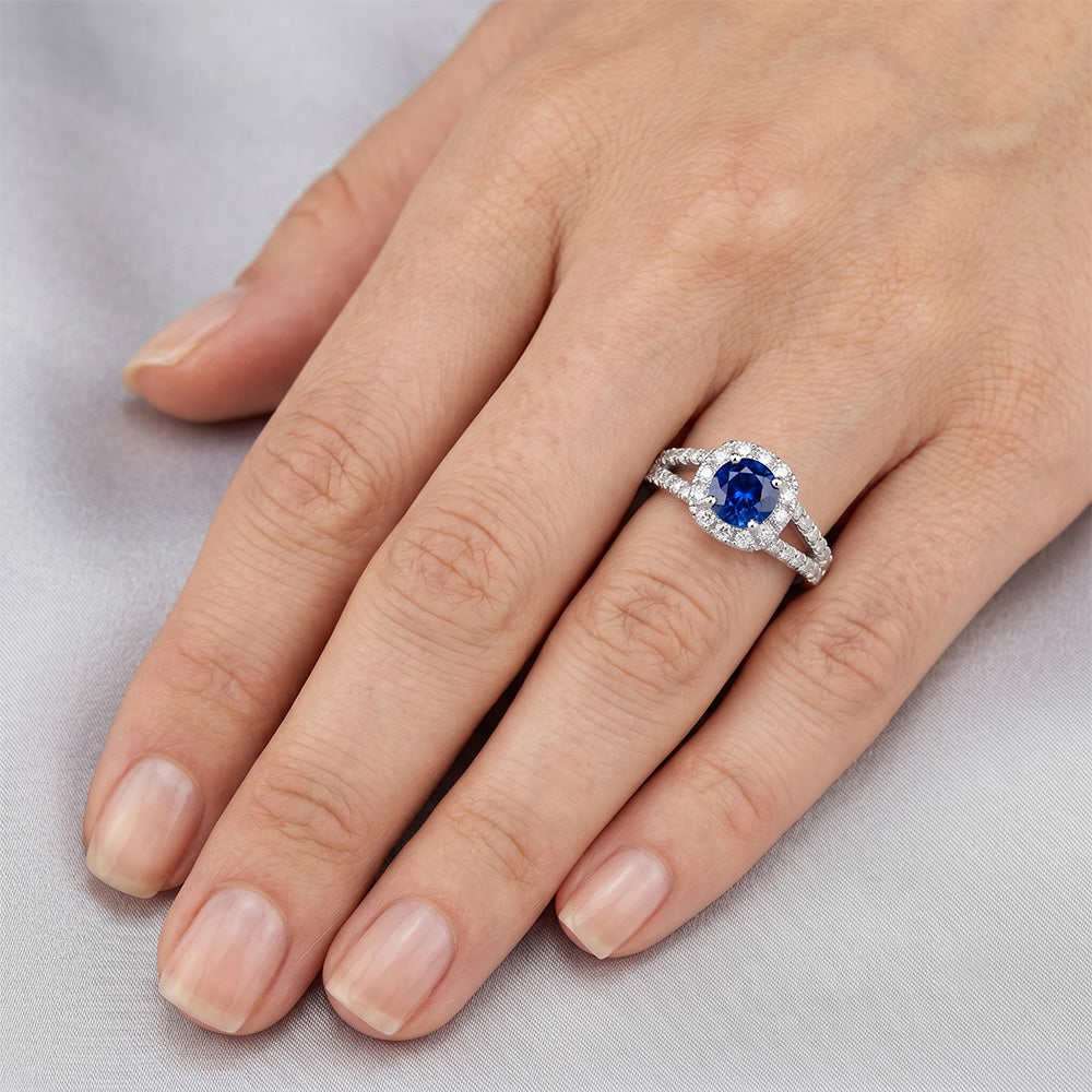 Anello in oro bianco 14 carati con diamanti e zaffiro di Ceylon a taglio brillante da 3.25 ct