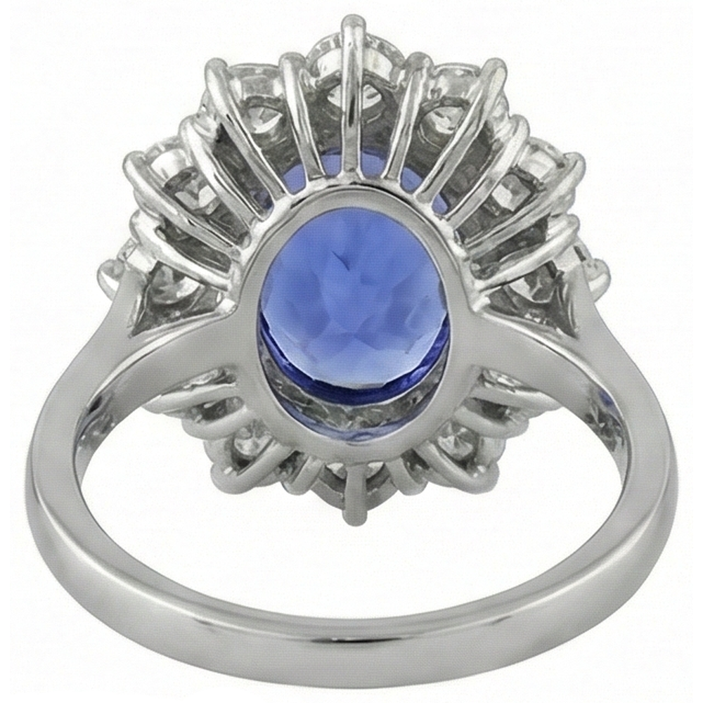 Anello scintillante con tanzanite AAA ovale da 6 carati e diamanti rotondi