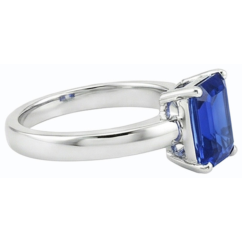 Anello solitario con zaffiro dello Sri Lanka a forma di smeraldo da 1,50 carati