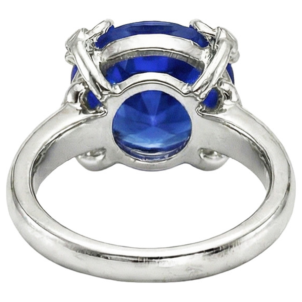 Anello solitario con zaffiro di Ceylon taglio rotondo 7 ct. Oro bianco 14K