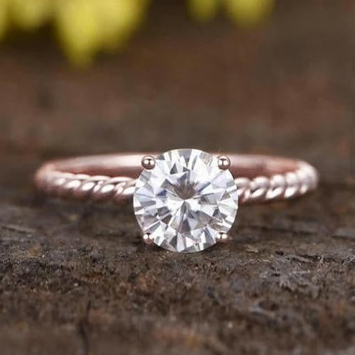 Anello Di Fidanzamento Con Naturale Diamante Solitario Rotondo Da 1,50 Carati In Oro Rosa 14K