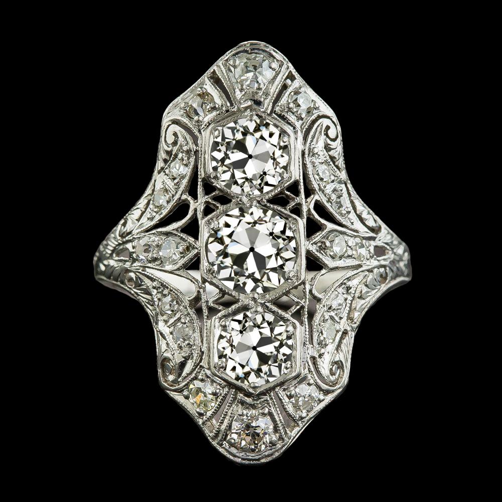 Anello Milligrain Stile Antico Da Donna Con Naturale Diamante Taglio Miniera 4,25 Carati