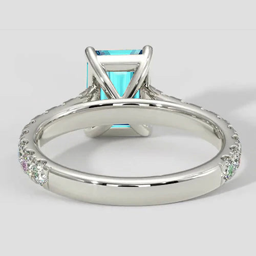 Anello Paraiba taglio smeraldo da 2 carati