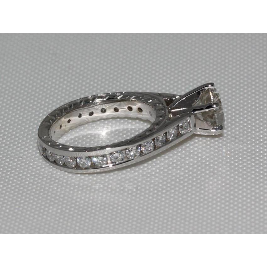 Anello Solitario Con Genuino Diamante Scintillante Da 2.75 Carati Con Accenti