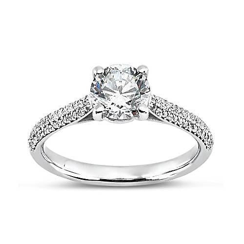 Anello Solitario Con Naturale Diamanti Rotondi Con Accenti Fantasia In Oro Bianco 2.60 Carati