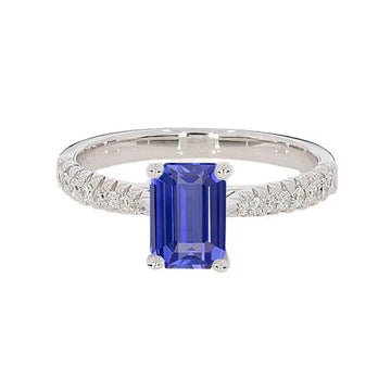 Anello Solitario con Zaffiro di Ceylon da 3,75 Carati e Diamanti Rotondi in Oro Bianco 14K
