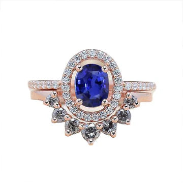 Anello di fidanzamento Halo con zaffiro blu da 3,50 carati e diamante ovale in oro bianco 14K