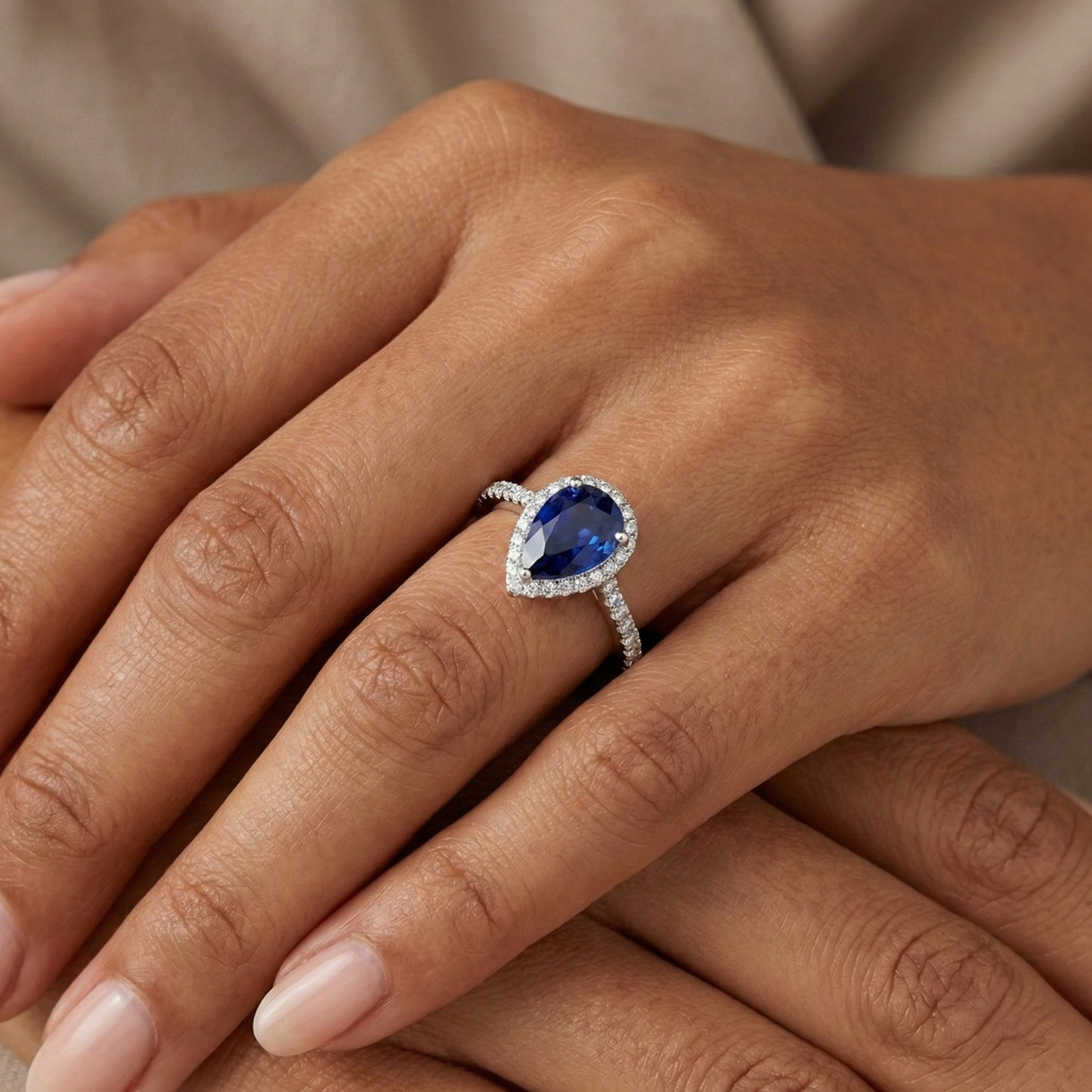 vero round diamante 3.50carati anello con accenti diamanti