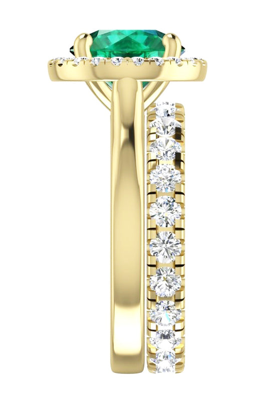 Anello in oro giallo con smeraldo verde rotondo