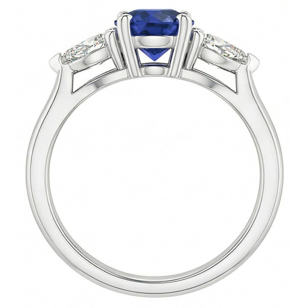 Anello rotondo in zaffiro blu naturale con tre pietre di diamante a forma di pera da 1,50 carati e oro bianco 14K