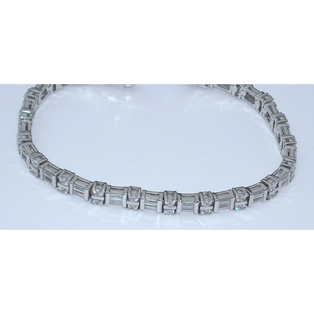 Bracciale Tennis Baguettes E Tondo In Oro Bianco 14K Con Genuino Diamanti 7 Carati