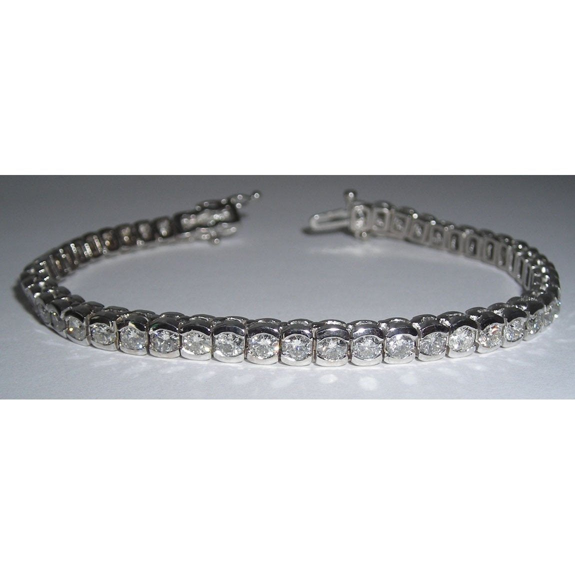 Bracciale Tennis Vs Jewelry Hand Gold Da 7.35 Carati Con Vero Diamanti