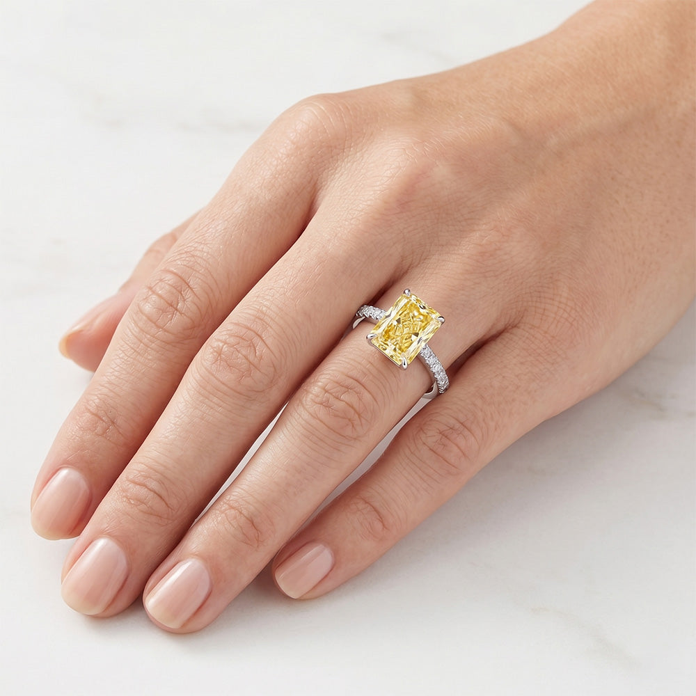 Brillante Purezza VVS Diamante Giallo Fancy Anello Gioielleria