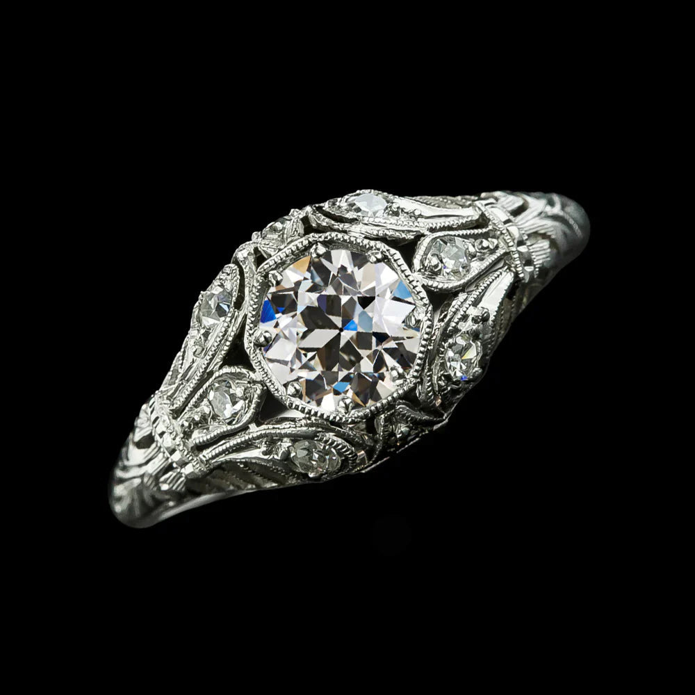 Come Antico Anello Di Genuino Diamanti