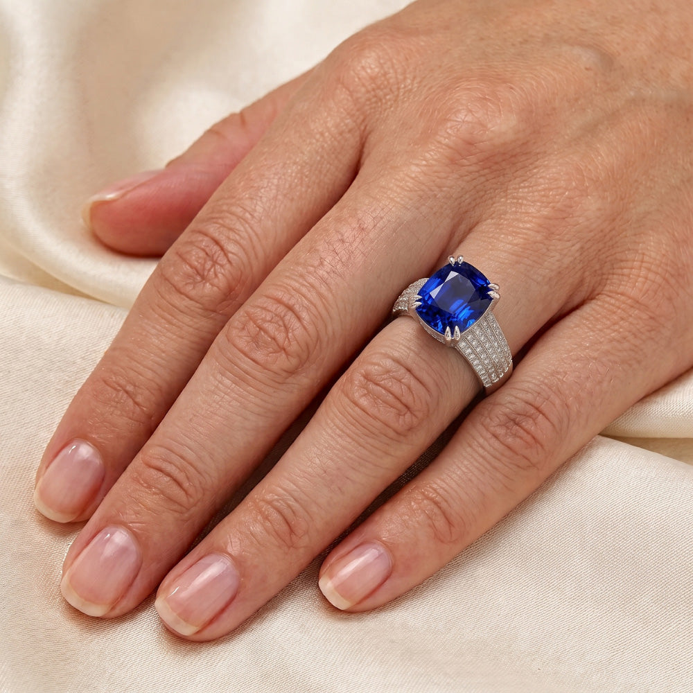 Cuscino Taglio Zaffiro Anello