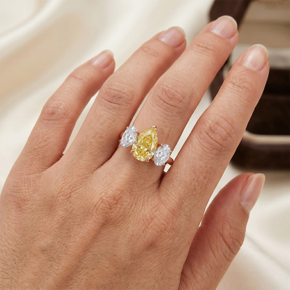 Diamante Giallo Canarino VVS Trilogia – 2 carati in Oro Rosa 14K