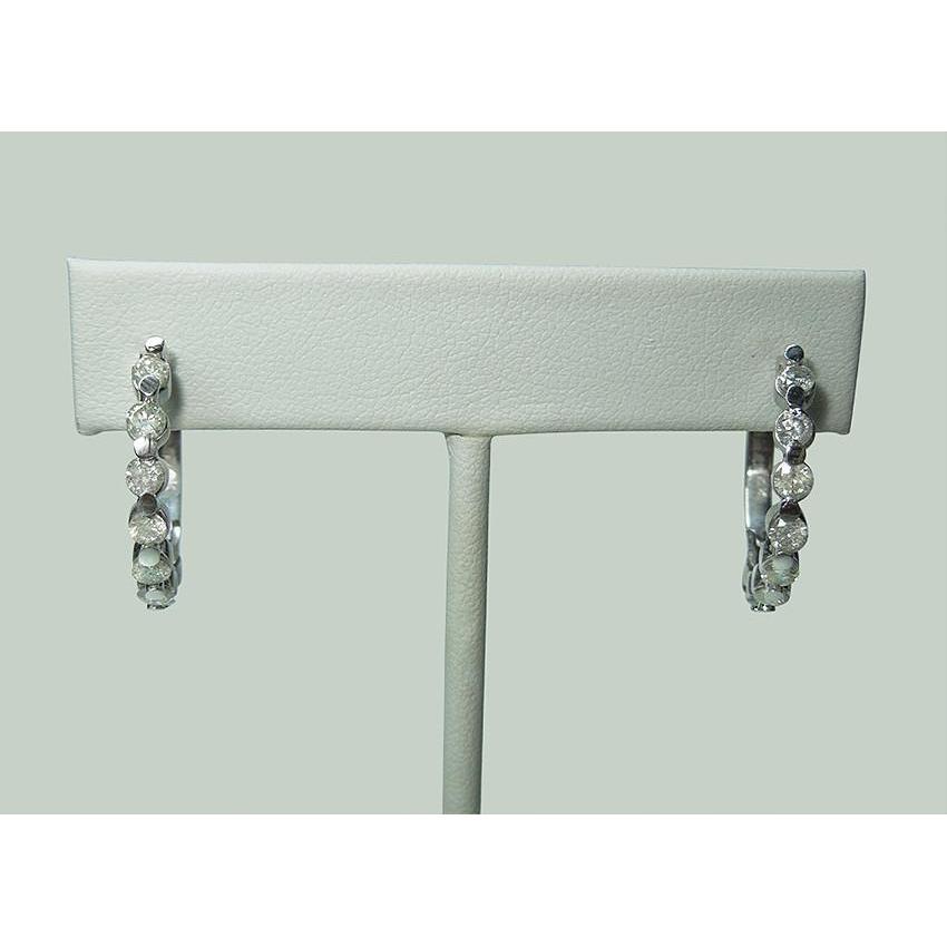 Orecchino A Cerchio Huggy Con Genuino Diamanti 3 Carati In Oro Bianco Da Donna