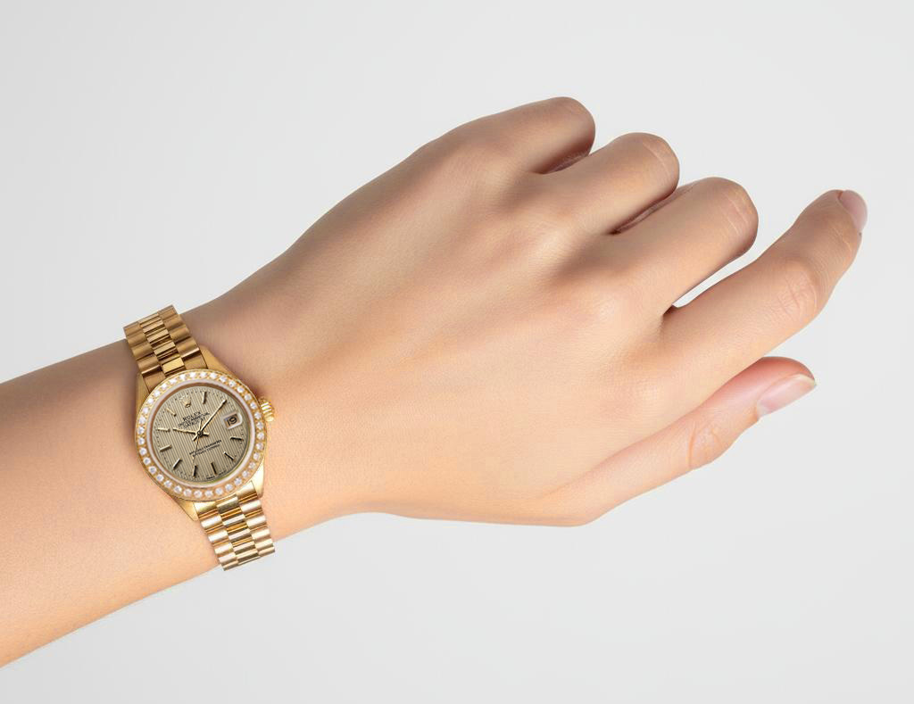 Orologio Rolex Datejust Champagne arazzo quadrante a righe sottili oro presidente P2