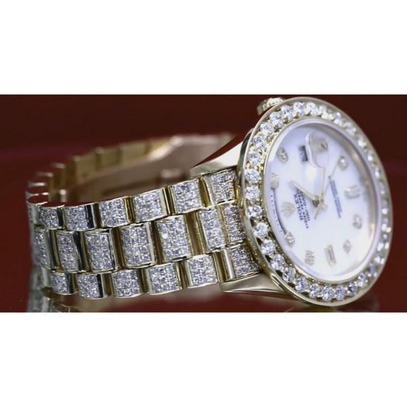 Orologio con diamanti personalizzato