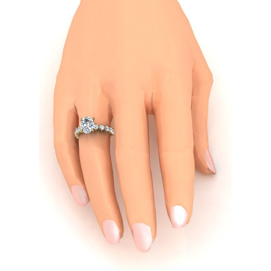 Ovale Genuino Anello Con Diamante Con Accenti Oro Giallo