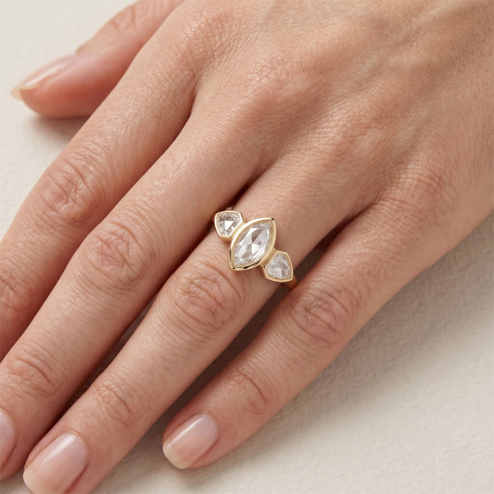 Realizzato a mano Trilogia con Diamante Fine Taglio Rosa Antico
