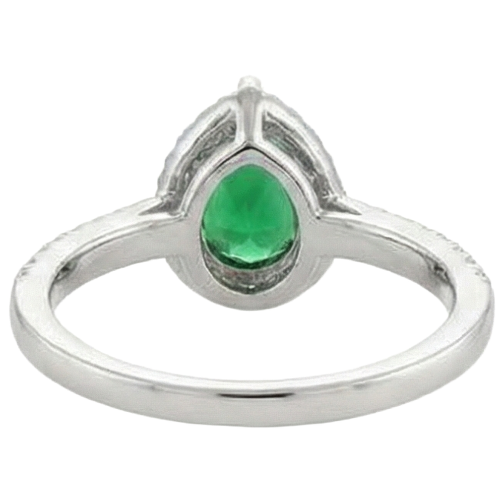 Smeraldo Verde Con Diamanti Naturali Autentici ( non creati in laboratorio ) Bianchi 5,70 Ct. Anello in oro bianco 14K