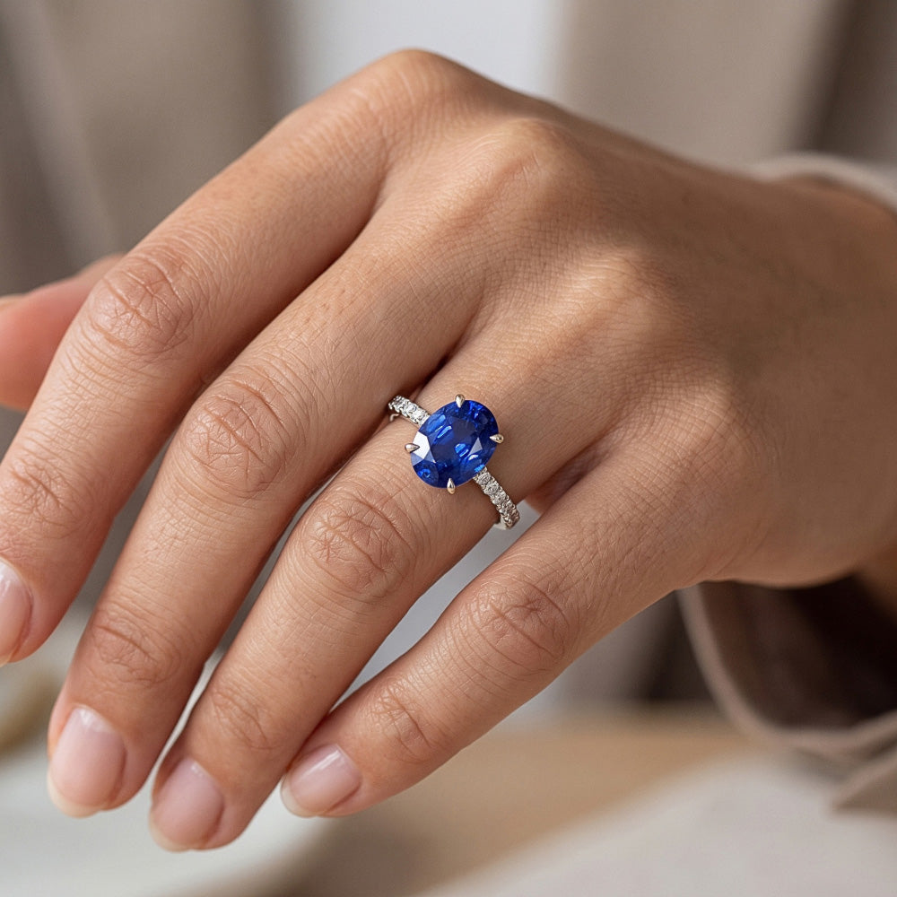 Solitario Fede Nuziale Zaffiro Blu Con Accenti Diamanti Naturali Autentici ( non creati in laboratorio ) 4.50 Carati