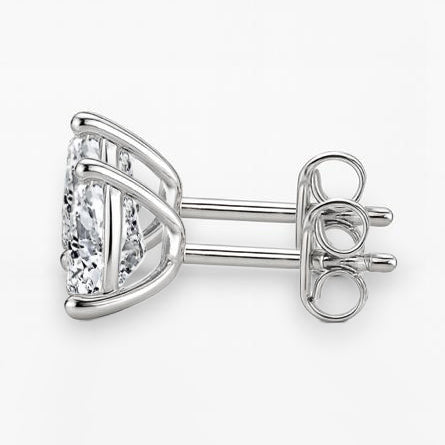 Splendido Orecchino Da Donna In Oro Bianco Con Naturale Diamante Taglio Trilliant 2 Carati